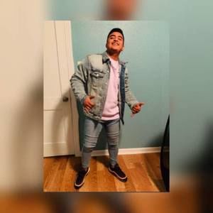 Meet your Posher, Mateo